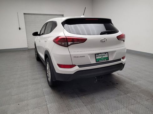 Used 2017 Hyundai Tucson SE image 6