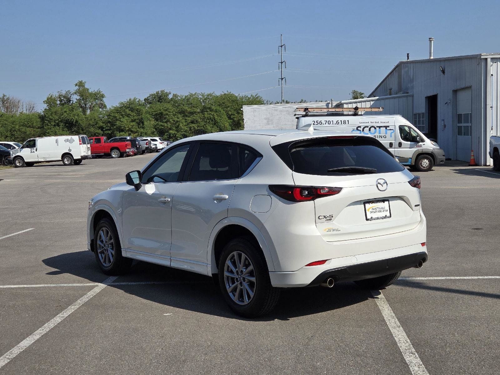 Used 2025 MAZDA CX-5 AWD 2.5 S w/ Preferred Package image 5