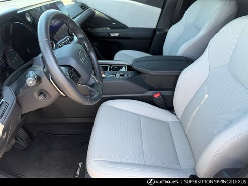 Used 2024 Lexus TX 350 AWD w/ Captains Chair Package image 17