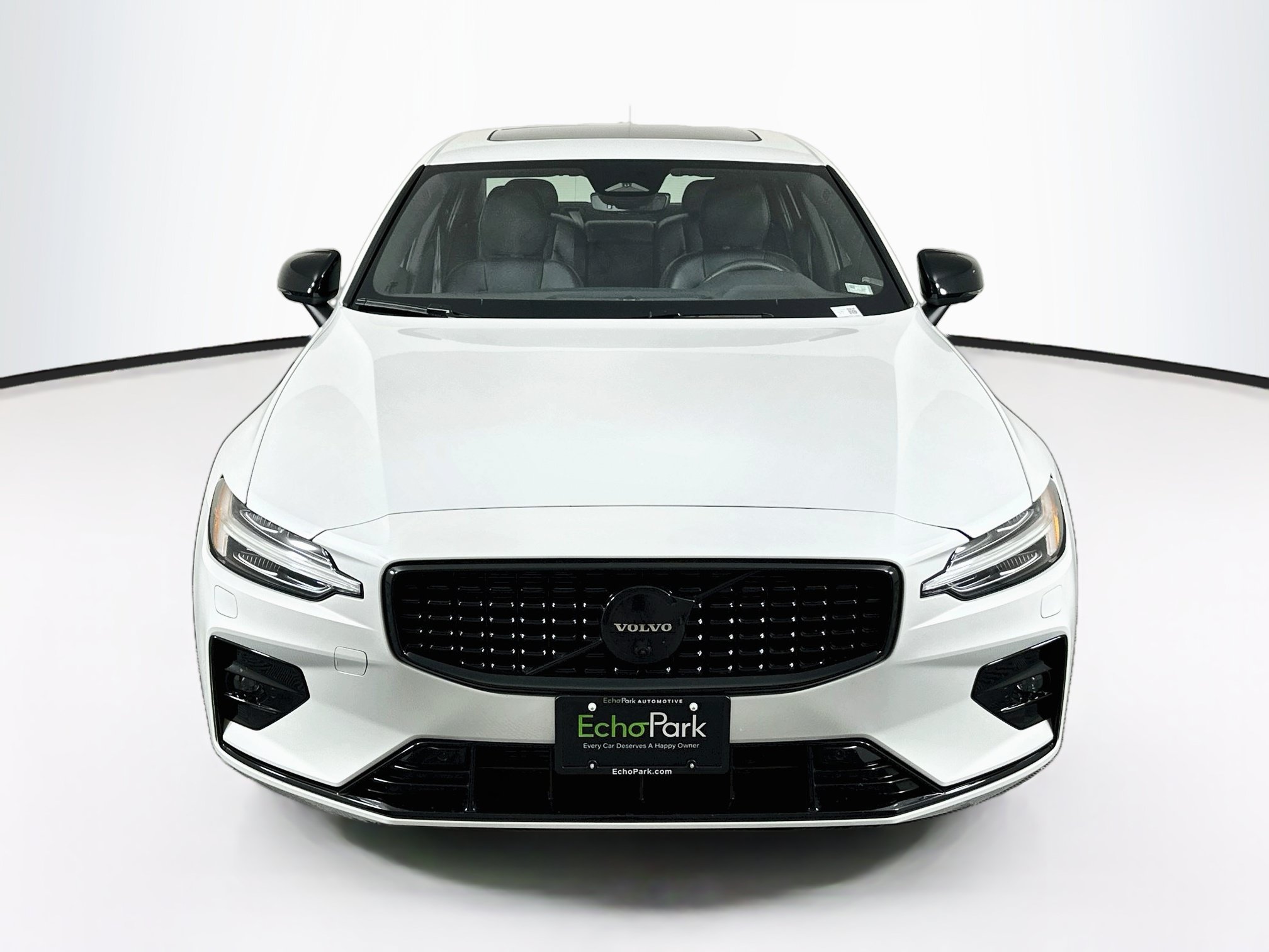 Used 2023 Volvo S60 B5 Plus w/ Climate Package AWD/4WD image 2