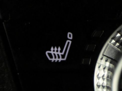 Used 2024 Mitsubishi Outlander SE FWD image 28