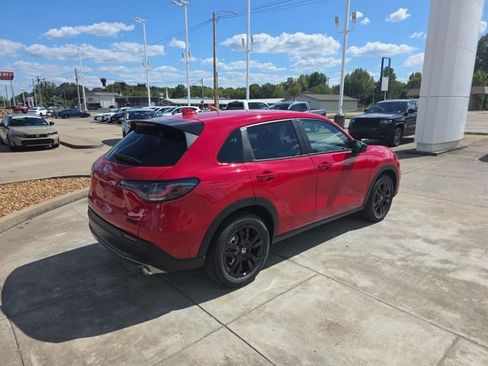 New 2026 Honda HR-V Sport image 5