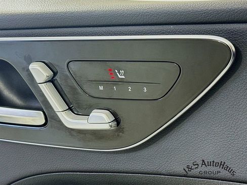 Used 2023 Mercedes-Benz C 300 Sedan image 25