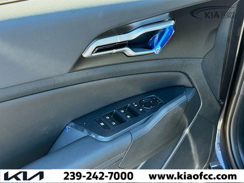New 2026 Kia Sportage EX image 22