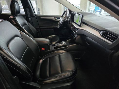 Used 2024 Ford Escape Platinum AWD/4WD image 43