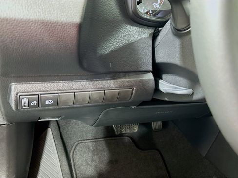 New 2025 Toyota Corolla SE FWD image 11