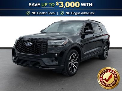 Used 2025 Ford Explorer ST-Line w/ Premium Package