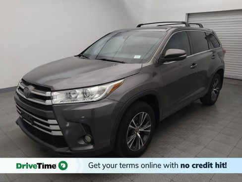 Used 2018 Toyota Highlander Plus image 1