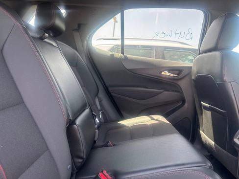 Used 2024 Chevrolet Equinox RS FWD image 24