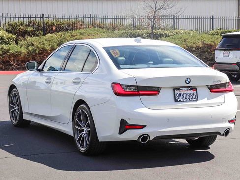 Used 2020 BMW 330i Sedan w/ Convenience Package RWD image 5