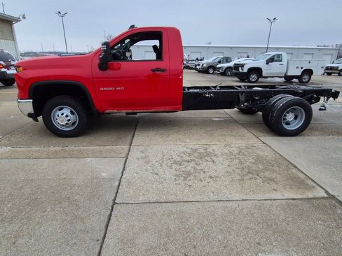 New 2026 Chevrolet Silverado 3500 W/T w/ WT Convenience Package image 4
