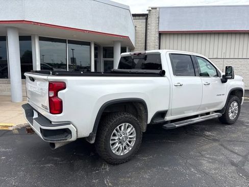 Used 2020 Chevrolet Silverado 3500 High Country w/ Z71 Off-Road Package AWD/4WD image 8