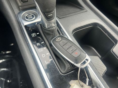 Used 2024 Nissan Sentra SV image 21