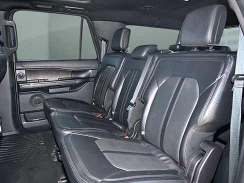 Used 2021 Ford Expedition Max Limited image 7