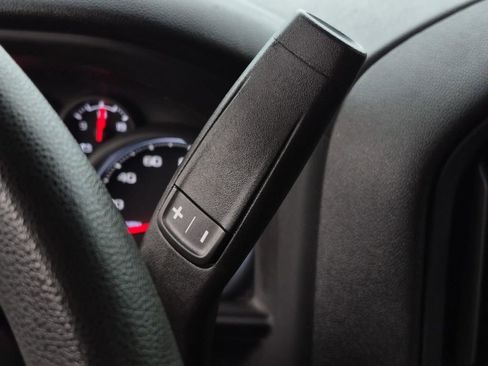 Used 2023 Chevrolet Silverado 1500 Custom image 20