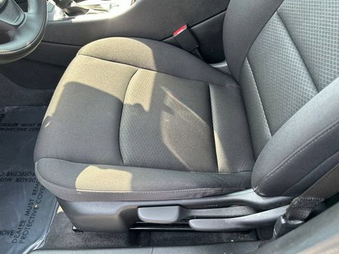 Used 2023 Chevrolet Malibu LS FWD image 18