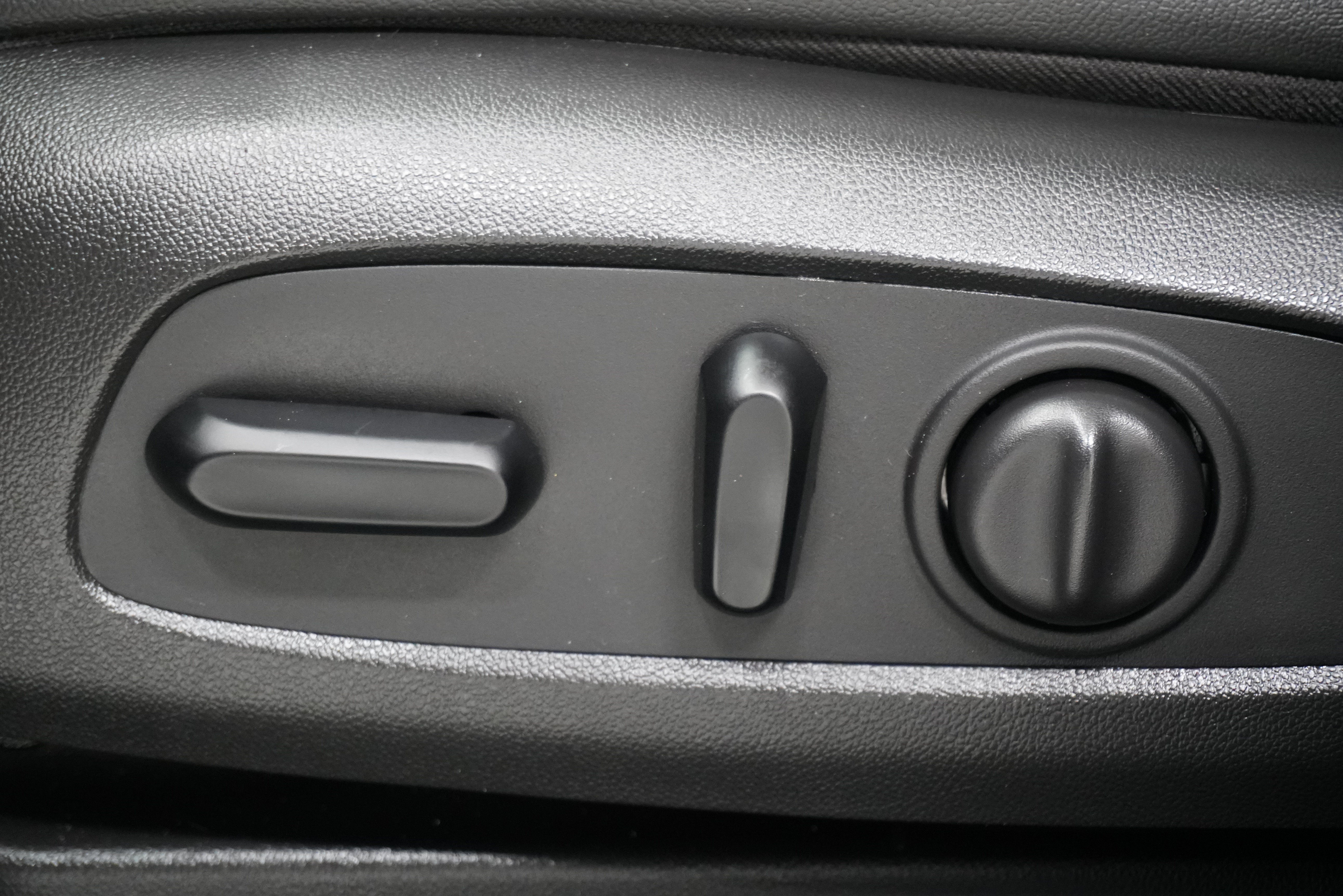 Used 2021 Buick Encore GX Select FWD image 14