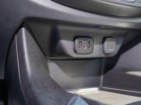 Certified 2023 Chevrolet Traverse LT AWD/4WD image 22