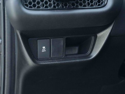 Used 2026 Honda HR-V LX image 39