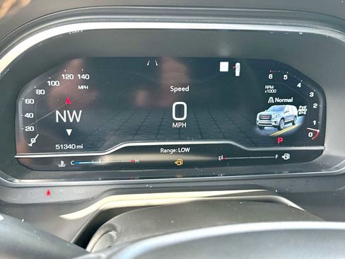 Used 2023 GMC Yukon AT4 w/ AT4 Premium Plus Package image 19