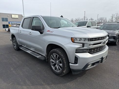 Used 2019 Chevrolet Silverado 1500 RST image 2