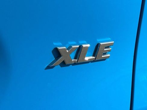 Certified 2019 Toyota RAV4 XLE w/ Convenience Package FWD image 29