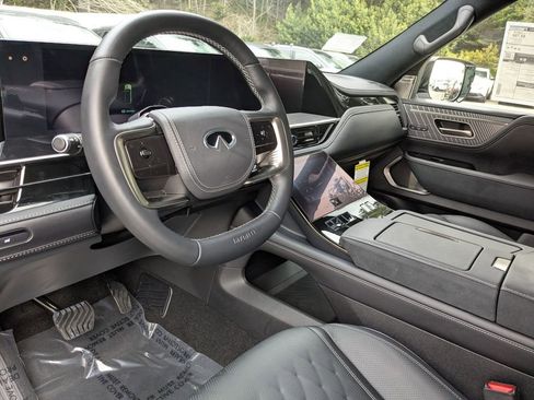 New 2026 INFINITI QX80 Autograph w/ Premium Cargo Package image 14