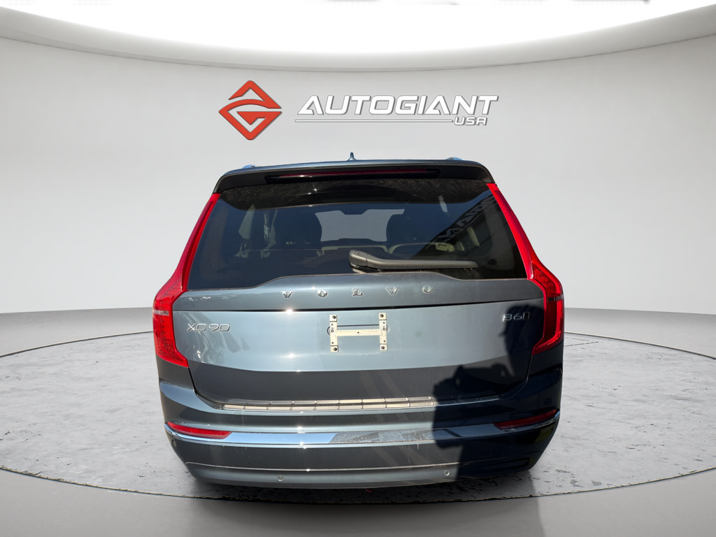 Used 2025 Volvo XC90 B6 Plus w/ Protection Package Premier AWD/4WD image 7