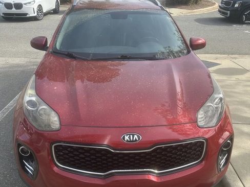Used 2017 Kia Sportage EX image 7
