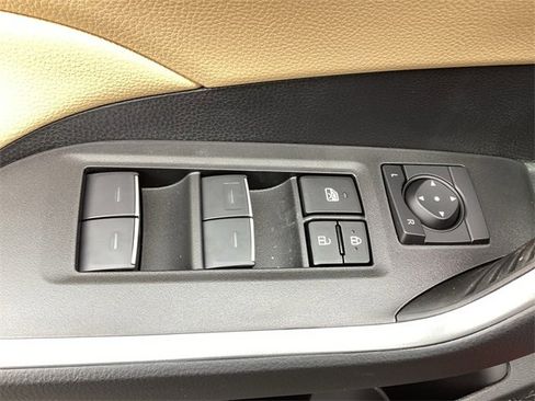 New 2025 Toyota RAV4 XLE Premium image 30