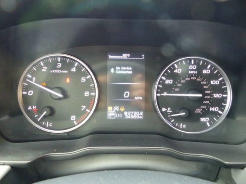 Used 2024 Subaru Crosstrek 2.0i Premium AWD/4WD image 25