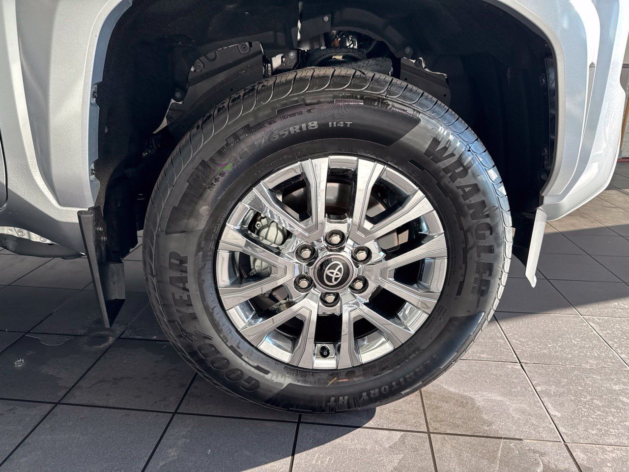 Certified 2025 Toyota Tacoma Limited AWD/4WD image 58