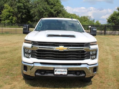 Used 2024 Chevrolet Silverado 2500 LT AWD/4WD image 6