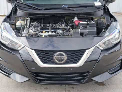 Used 2021 Nissan Versa SV image 7