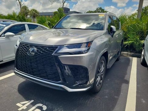 Used 2024 Lexus LX 600 F Sport AWD/4WD image 2
