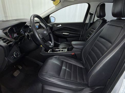 Used 2018 Ford Escape SEL image 11