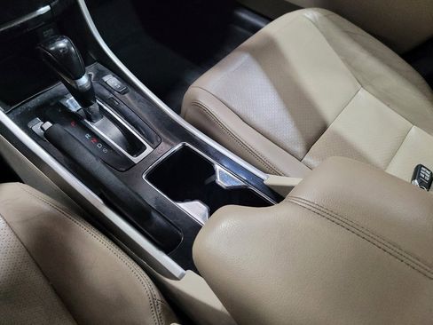 Used 2016 Honda Accord EX-L image 26