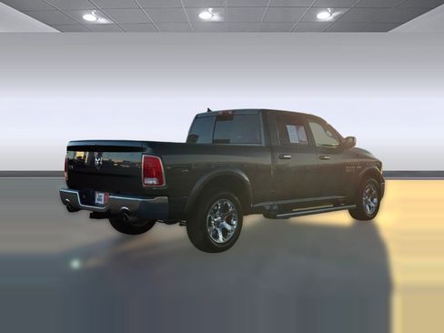 Used 2016 RAM 1500 Laramie w/ Convenience Group image 8