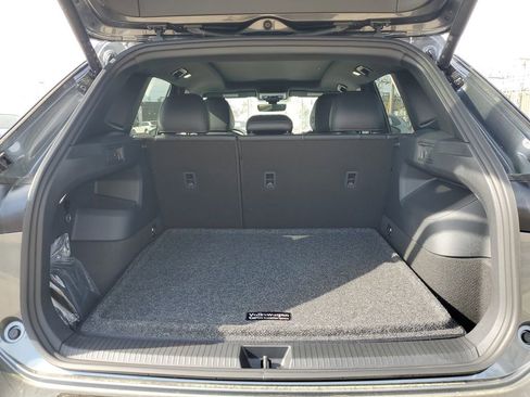 New 2026 Volkswagen Tiguan SE R-Line FWD image 7