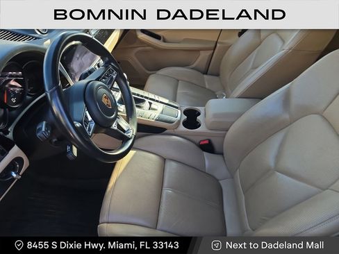 Used 2019 Porsche Macan image 20