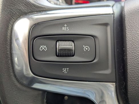 Used 2020 Chevrolet Blazer LT image 25