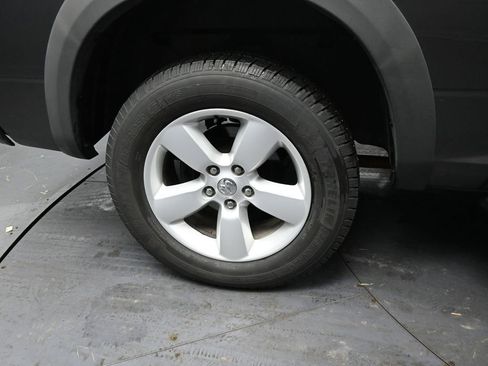 Used 2015 RAM 1500 Express image 16