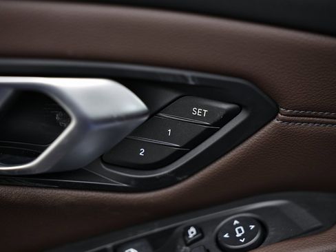 New 2026 BMW 330i Sedan w/ M Sport Package image 17