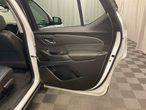Used 2019 Chevrolet Traverse Premier w/ Redline Edition AWD/4WD image 28