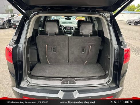 Used 2019 GMC Acadia SLT w/ Black Edition FWD image 11
