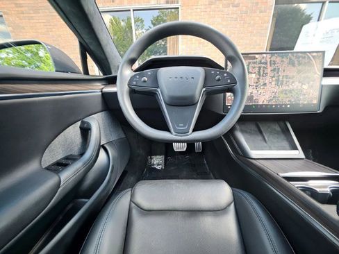 Used 2023 Tesla Model S AWD/4WD image 5