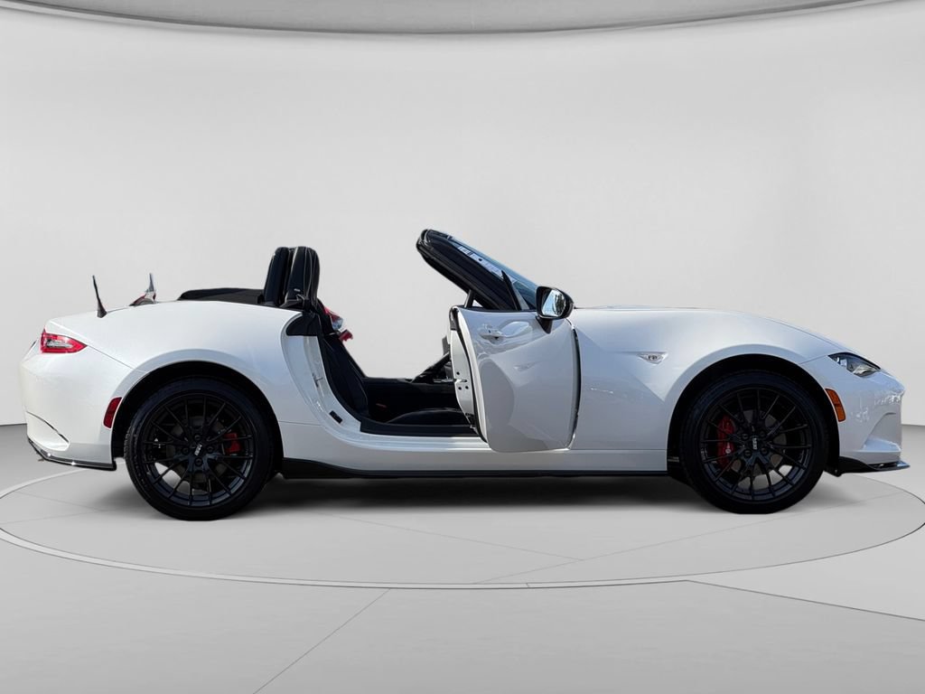 New 2026 MAZDA MX-5 Miata Club w/ Brembo/BBS/Recaro Package RWD image 27
