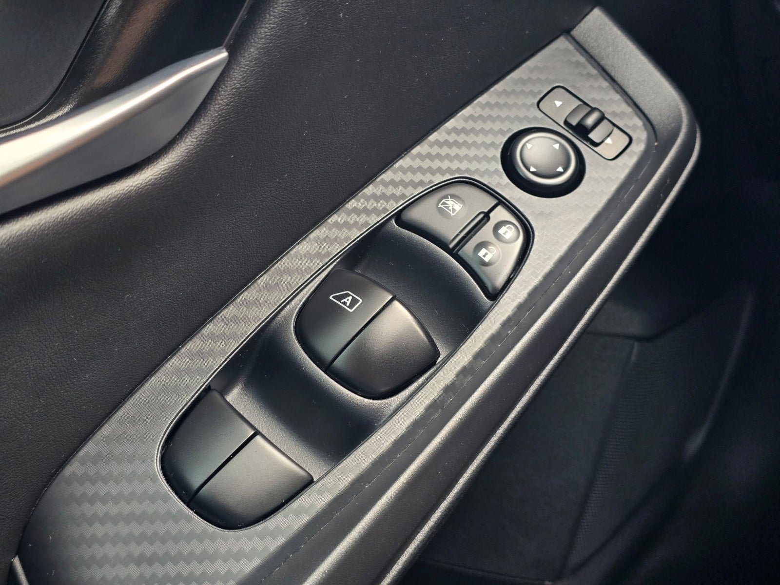Used 2024 Nissan Sentra SV w/ All-Weather Package FWD image 22