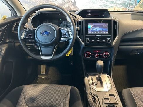 Used 2023 Subaru Crosstrek 2.0i image 3