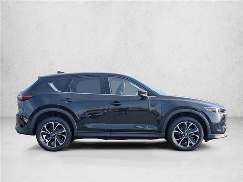 Used 2023 MAZDA CX-5 AWD 2.5 S w/ Premium Plus Pkg image 4